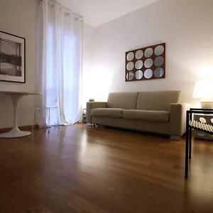 Brera - Fiori Chiari Charme Apartamento Milán