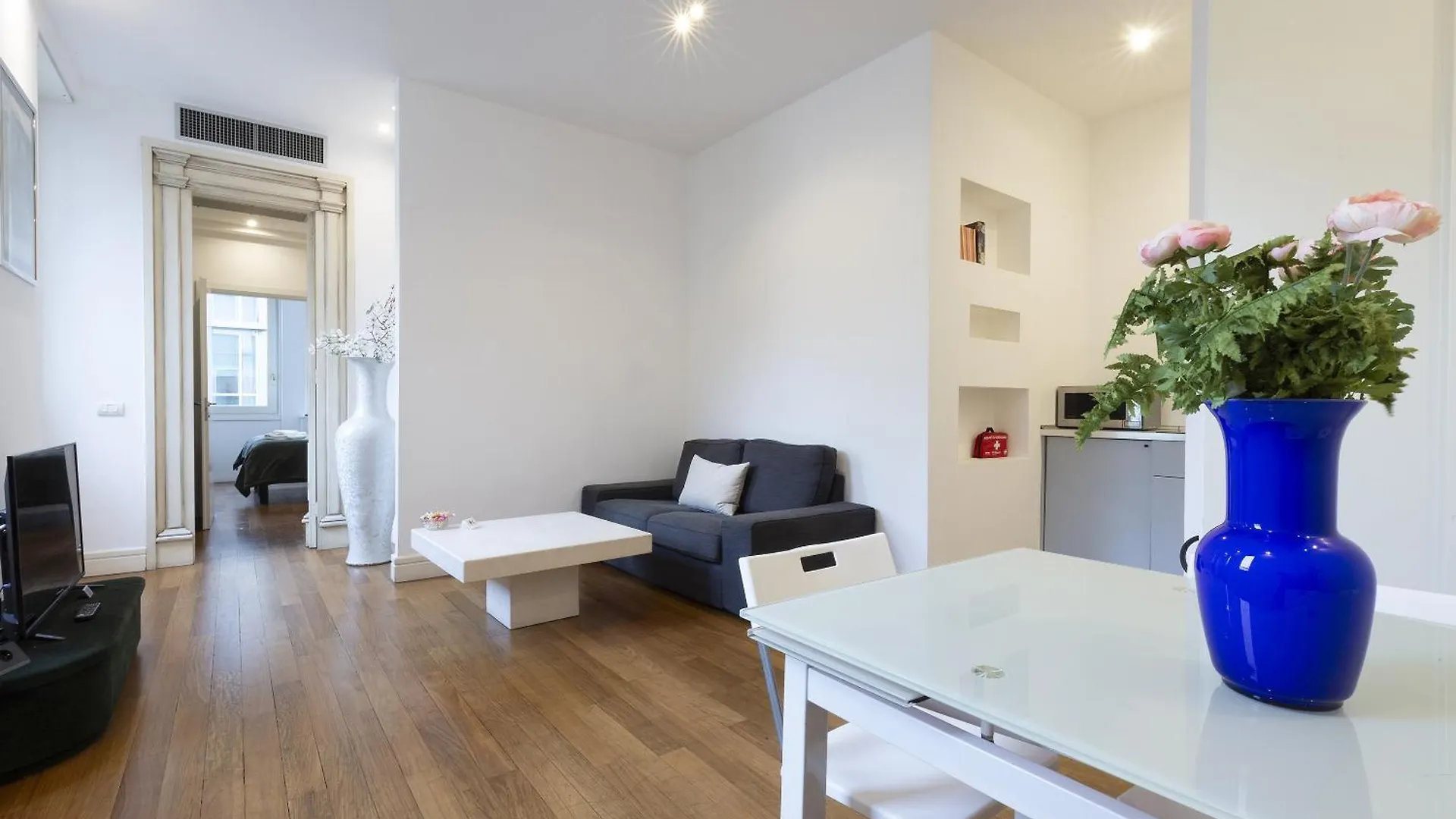 Vittore Rooms & Apartment Μιλάνο 0*,  Ιταλία