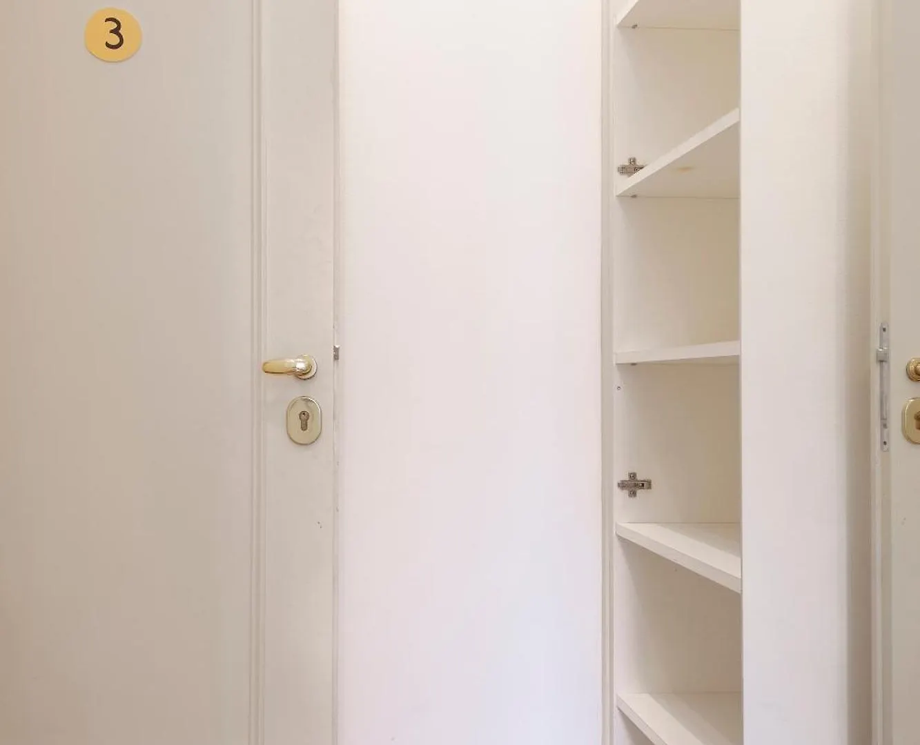 Vittore Rooms & Apartment Milán Pensión